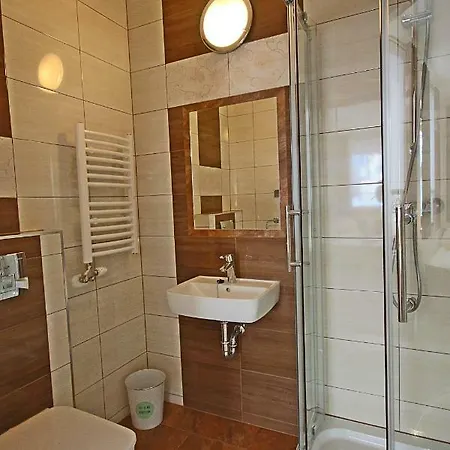 Willa Tatry Ciche Małe