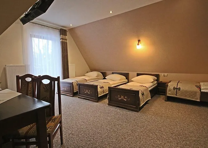 לינה וארוחת בוקר Willa Tatry *